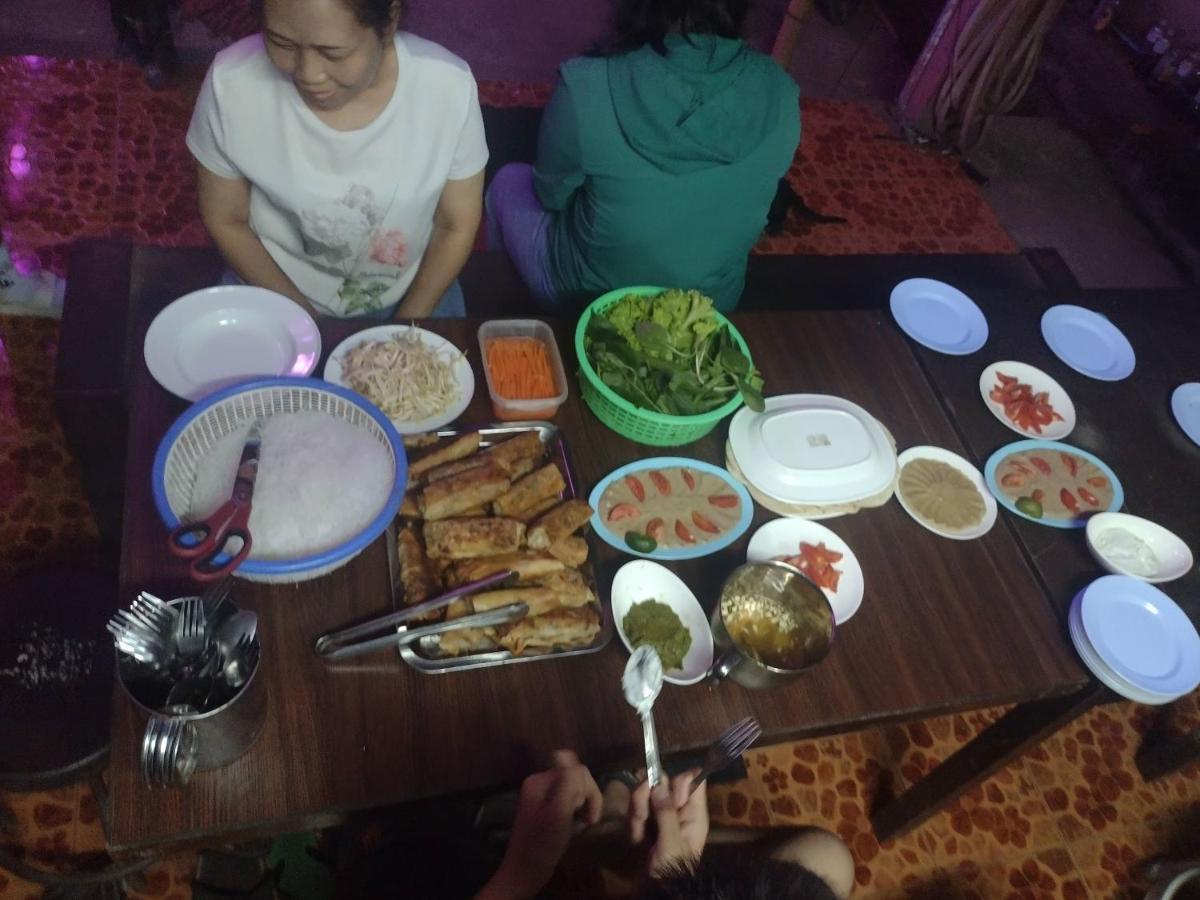 Mae Sot Commune ภายนอก รูปภาพ